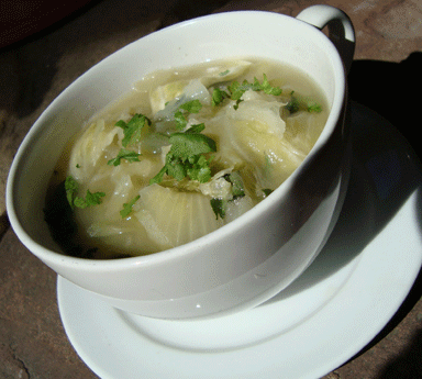 Supa de varza cu coriandru